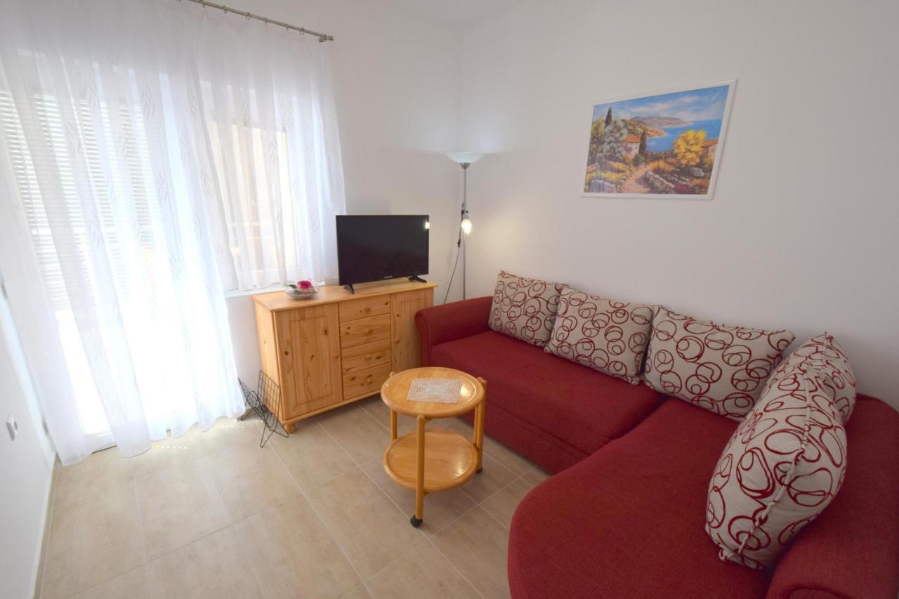 Apartments Buturajac Крк Екстер'єр фото